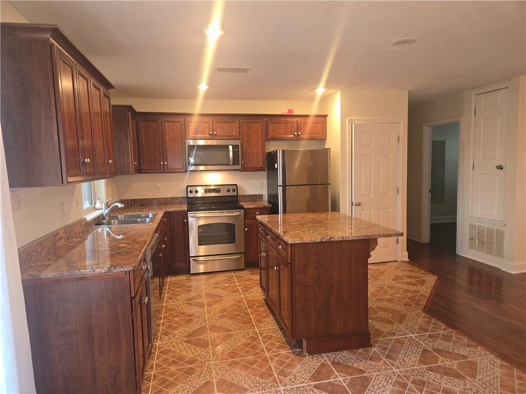 Listing Image Thumbnail